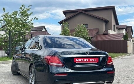 Mercedes-Benz E-Класс, 2017 год, 4 550 000 рублей, 5 фотография