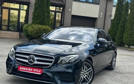 Mercedes-Benz E-Класс, 2017 год, 4 550 000 рублей, 8 фотография