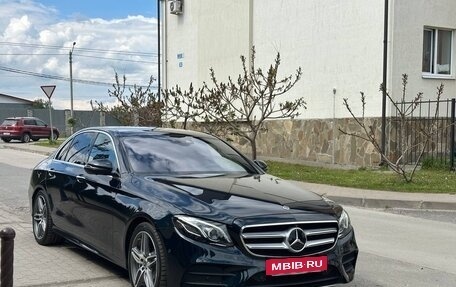 Mercedes-Benz E-Класс, 2017 год, 4 550 000 рублей, 15 фотография