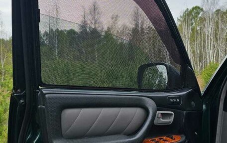 Toyota Land Cruiser 100 рестайлинг 2, 2003 год, 2 750 000 рублей, 21 фотография