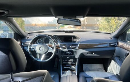Mercedes-Benz E-Класс, 2012 год, 1 890 000 рублей, 5 фотография