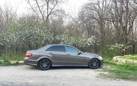 Mercedes-Benz E-Класс, 2012 год, 1 890 000 рублей, 14 фотография