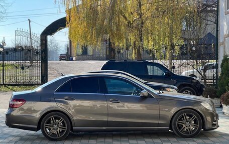 Mercedes-Benz E-Класс, 2012 год, 1 890 000 рублей, 7 фотография