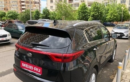 KIA Sportage IV рестайлинг, 2018 год, 1 965 000 рублей, 4 фотография