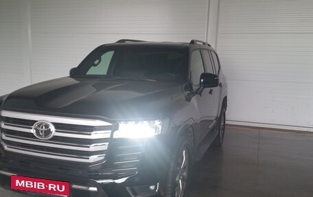 Toyota Land Cruiser, 2022 год, 9 500 000 рублей, 3 фотография
