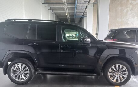 Toyota Land Cruiser, 2022 год, 9 500 000 рублей, 10 фотография
