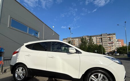 Hyundai ix35 I рестайлинг, 2011 год, 1 200 000 рублей, 4 фотография