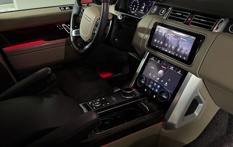 Land Rover Range Rover IV рестайлинг, 2020 год, 12 800 000 рублей, 8 фотография
