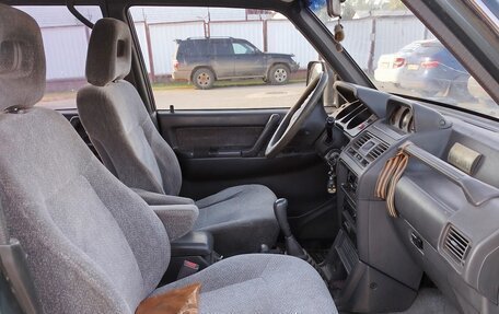 Mitsubishi Pajero III рестайлинг, 1995 год, 380 000 рублей, 9 фотография