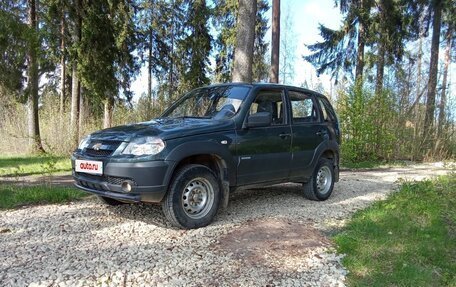 Chevrolet Niva I рестайлинг, 2013 год, 650 000 рублей, 3 фотография