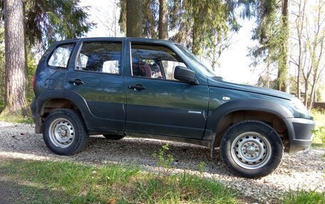 Chevrolet Niva I рестайлинг, 2013 год, 650 000 рублей, 5 фотография