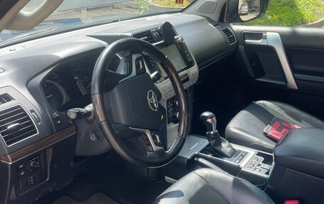 Toyota Land Cruiser Prado 150 рестайлинг 2, 2017 год, 5 100 000 рублей, 7 фотография
