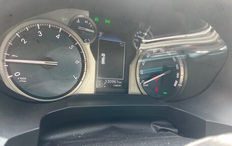 Toyota Land Cruiser Prado 150 рестайлинг 2, 2017 год, 5 100 000 рублей, 14 фотография