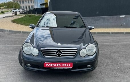 Mercedes-Benz C-Класс, 2006 год, 695 000 рублей, 3 фотография