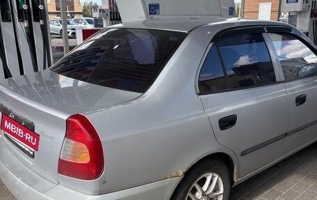 Hyundai Accent II, 2007 год, 280 000 рублей, 2 фотография