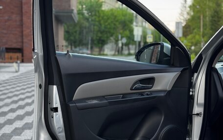 Chevrolet Cruze II, 2011 год, 515 000 рублей, 9 фотография