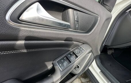 Mercedes-Benz GLA, 2015 год, 2 190 000 рублей, 14 фотография