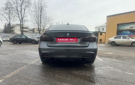 BMW 3 серия, 2018 год, 2 250 000 рублей, 3 фотография