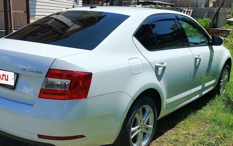 Skoda Octavia, 2019 год, 1 750 000 рублей, 6 фотография
