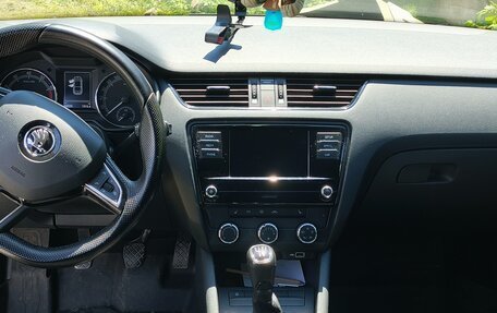 Skoda Octavia, 2019 год, 1 750 000 рублей, 4 фотография