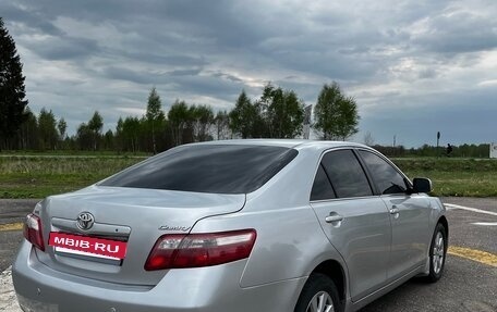 Toyota Camry, 2008 год, 1 200 000 рублей, 4 фотография