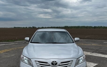 Toyota Camry, 2008 год, 1 200 000 рублей, 2 фотография