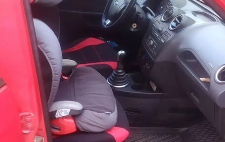 Ford Fiesta, 2006 год, 399 000 рублей, 17 фотография