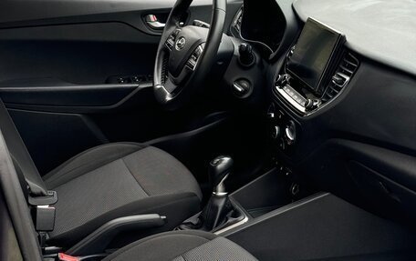 Hyundai Solaris II рестайлинг, 2021 год, 1 440 000 рублей, 8 фотография