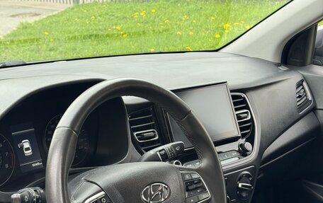 Hyundai Solaris II рестайлинг, 2021 год, 1 440 000 рублей, 17 фотография