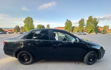 Volkswagen Jetta VI, 2006 год, 580 000 рублей, 6 фотография