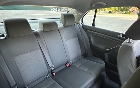 Volkswagen Jetta VI, 2006 год, 580 000 рублей, 11 фотография
