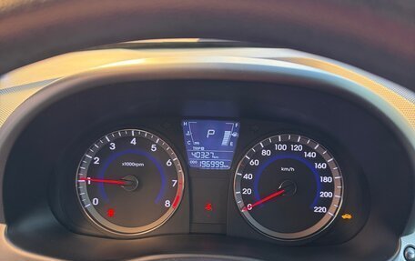 Hyundai Solaris II рестайлинг, 2013 год, 968 000 рублей, 11 фотография