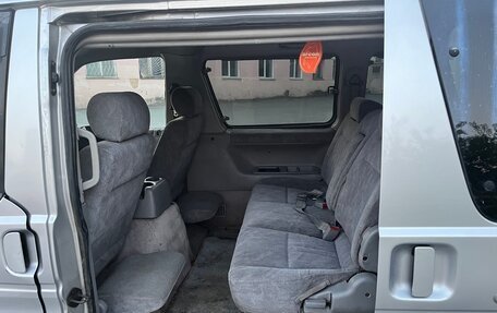 Mazda Bongo Friendee i рестайлинг, 2001 год, 400 000 рублей, 13 фотография