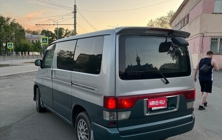 Mazda Bongo Friendee i рестайлинг, 2001 год, 400 000 рублей, 4 фотография