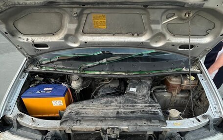 Mazda Bongo Friendee i рестайлинг, 2001 год, 400 000 рублей, 21 фотография