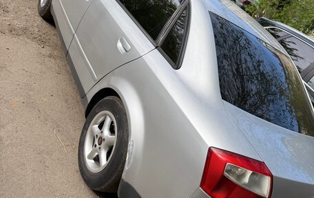 Audi A4, 2001 год, 450 000 рублей, 4 фотография