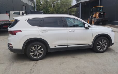 Hyundai Santa Fe IV, 2019 год, 2 750 000 рублей, 3 фотография