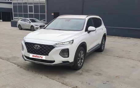 Hyundai Santa Fe IV, 2019 год, 2 750 000 рублей, 2 фотография