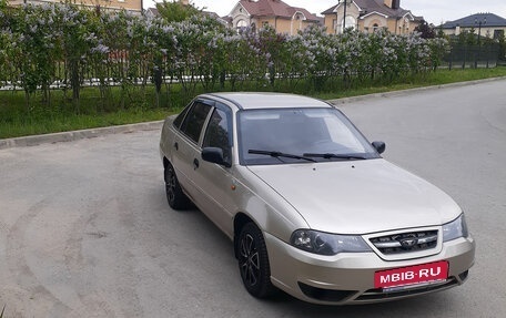 Daewoo Nexia I рестайлинг, 2012 год, 350 000 рублей, 5 фотография