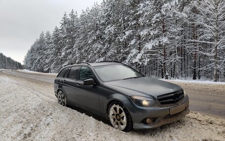 Mercedes-Benz C-Класс, 2009 год, 1 380 000 рублей, 2 фотография