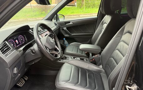 Volkswagen Tiguan II, 2021 год, 3 850 000 рублей, 6 фотография