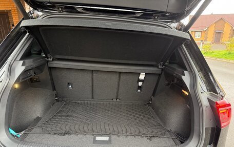 Volkswagen Tiguan II, 2021 год, 3 850 000 рублей, 11 фотография