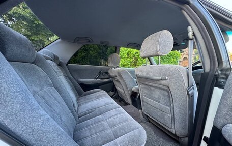 Toyota Crown, 1995 год, 980 000 рублей, 23 фотография