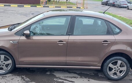 Volkswagen Polo VI (EU Market), 2016 год, 1 070 000 рублей, 2 фотография