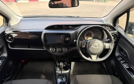 Toyota Vitz, 2019 год, 1 100 000 рублей, 11 фотография