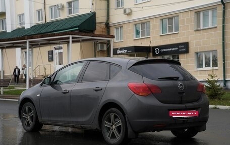 Opel Astra J, 2010 год, 600 000 рублей, 5 фотография