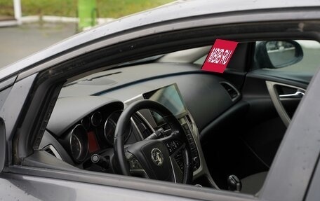 Opel Astra J, 2010 год, 600 000 рублей, 9 фотография