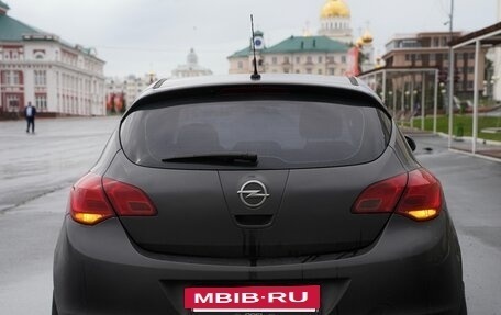Opel Astra J, 2010 год, 600 000 рублей, 4 фотография