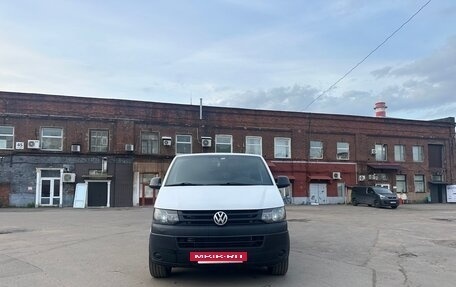Volkswagen Transporter T5 рестайлинг, 2010 год, 2 350 000 рублей, 2 фотография