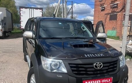 Toyota Hilux VII, 2013 год, 2 050 000 рублей, 1 фотография
